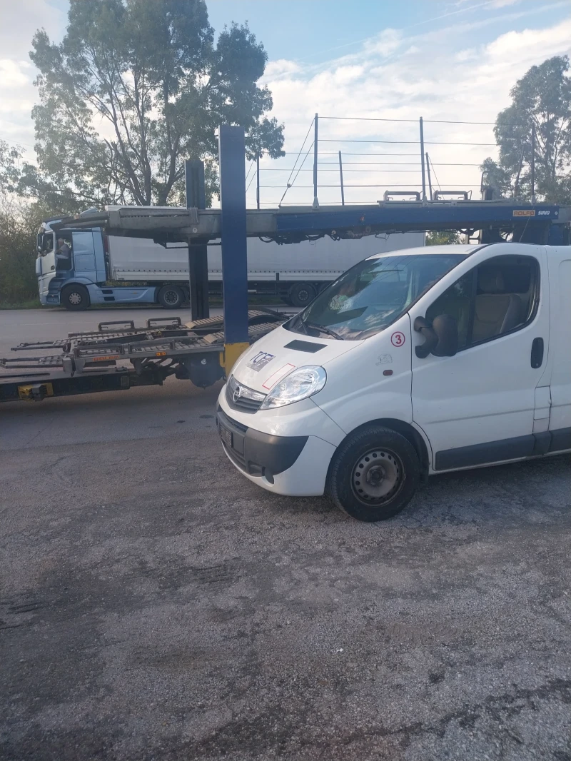 Opel Vivaro ИТАЛИЯ-КЛИМАТИК , снимка 8 - Бусове и автобуси - 47775526