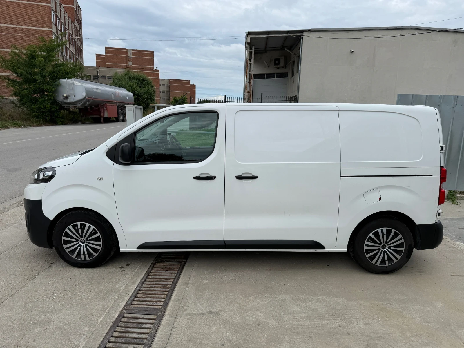 Citroen Jumpy 1.6HDI Десен Волан - изображение 8