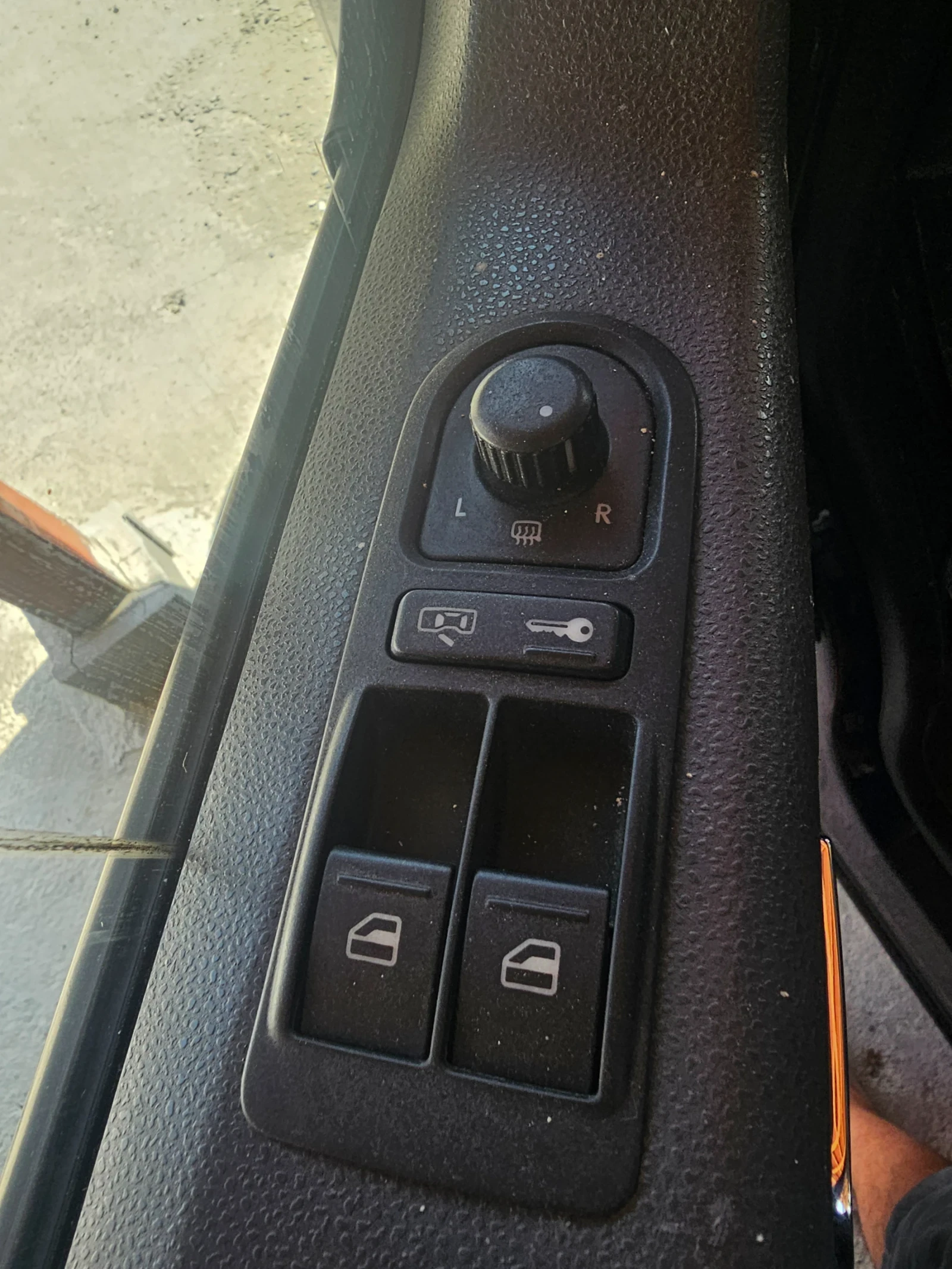 VW Caravelle, снимка 5 - Бусове и автобуси - 55596338