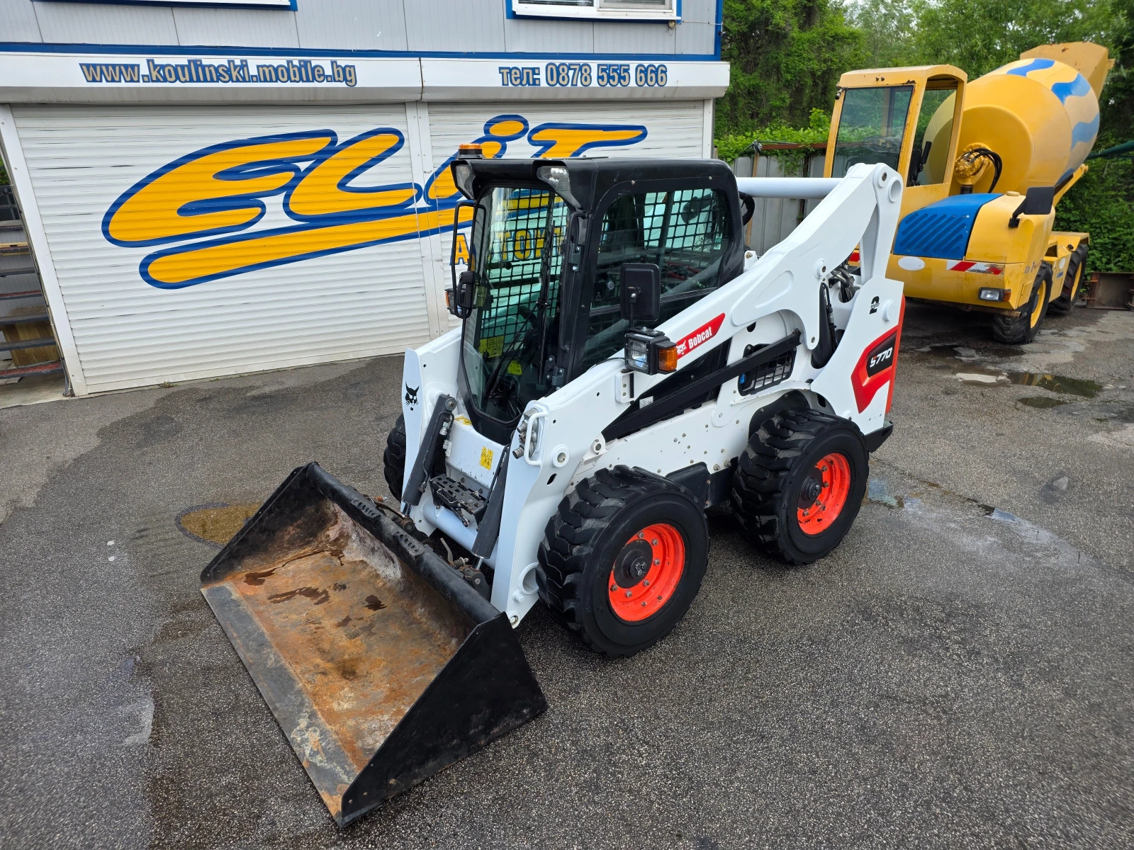 Мини челни товарачи Bobcat S 770-ПЕРФЕКТЕН, снимка 2 - Индустриална техника - 54518068