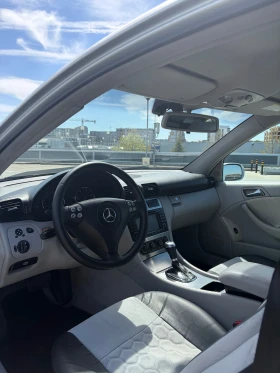 Mercedes-Benz C 220, снимка 3