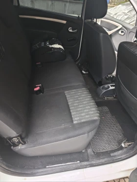 Dacia Logan 1.5 dCi MCV, снимка 11