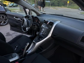 Toyota Auris, снимка 7