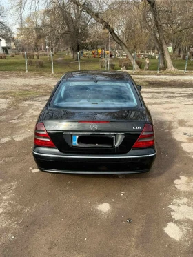 Mercedes-Benz E 270 CDI Avangarde, снимка 10