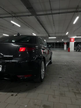 Alfa Romeo Gt 1.9 JTDm  - 2300 € / 4498.41 лв. - 91138409 9