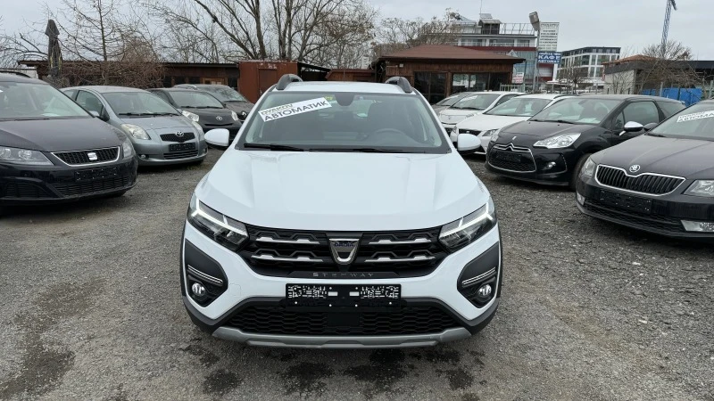 Dacia Sandero Stepway 36хил.км. АВТОМАТИК, Внос ШВЕЙЦАРИЯ, Камер, снимка 2 - Автомобили и джипове - 44599617