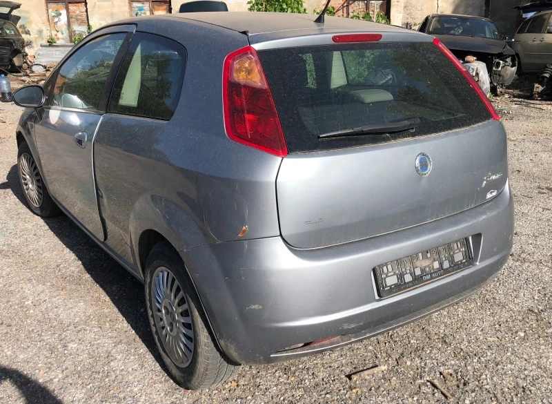 Fiat Punto 1.3 multijet, снимка 4 - Автомобили и джипове - 46163153