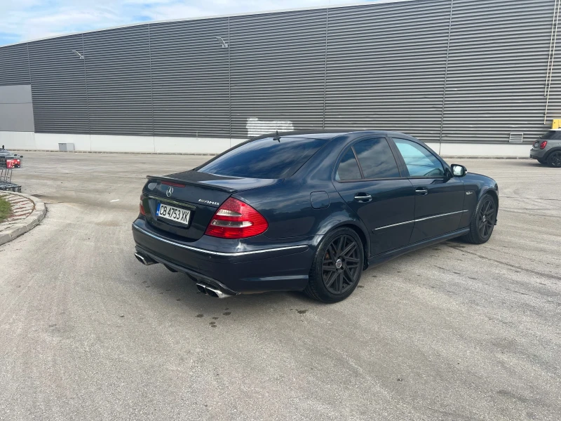 Mercedes-Benz E 500 AMG PACK, снимка 4 - Автомобили и джипове - 47533376