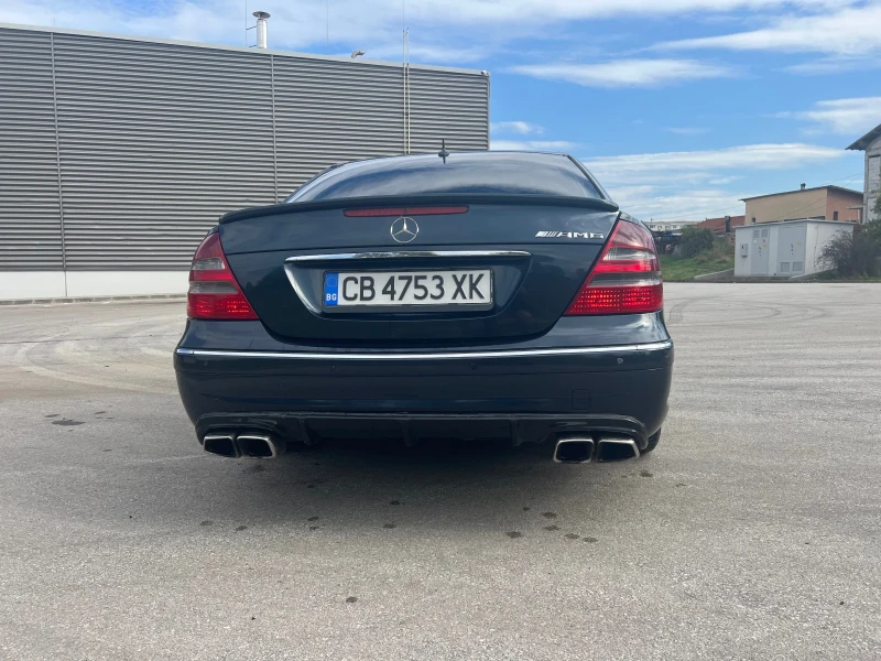 Mercedes-Benz E 500 AMG PACK, снимка 7 - Автомобили и джипове - 47533376