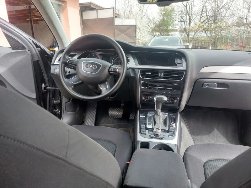 Audi A4 Feislift -2.0, 143k.s, Evro5B, Navi, снимка 10 - Автомобили и джипове - 47623290