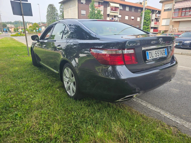 Lexus LS 600 H, снимка 4 - Автомобили и джипове - 48841195