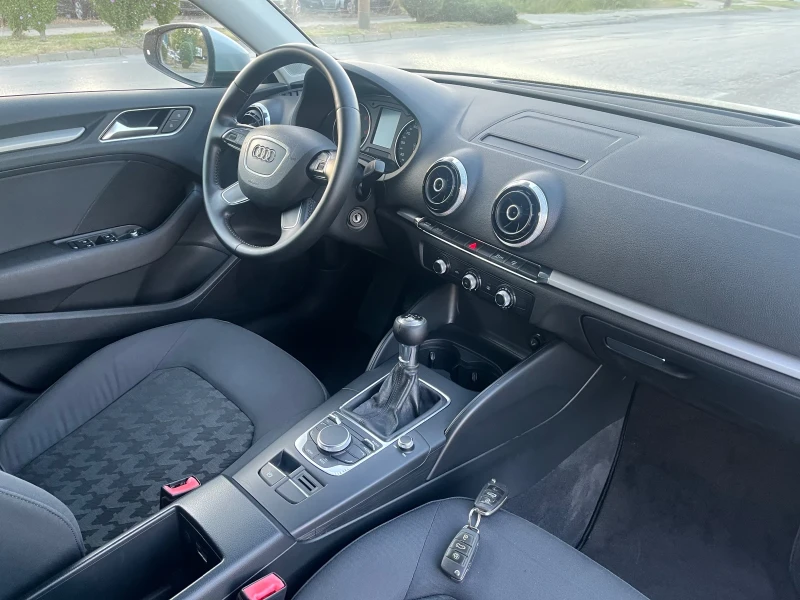 Audi A3 2.0 TDI Top, снимка 9 - Автомобили и джипове - 51639091