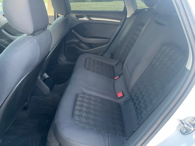 Audi A3 2.0 TDI Top, снимка 11 - Автомобили и джипове - 51639091