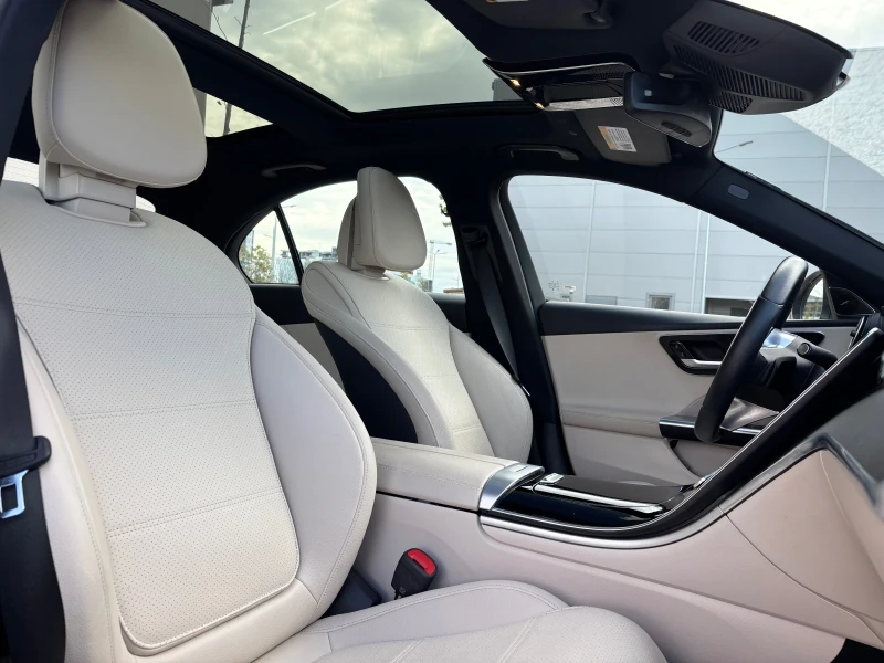 Mercedes-Benz C 300 4MATIC * FULL EXTRAS* , снимка 14 - Автомобили и джипове - 52513389