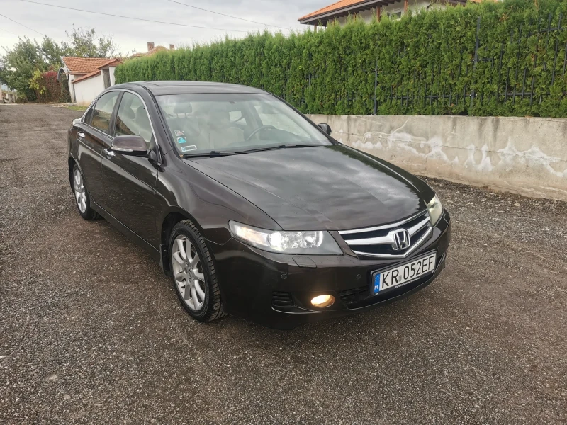 Honda Accord 2.4 executive , снимка 12 - Автомобили и джипове - 52054669