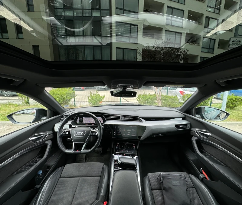 Audi E-Tron 55 Sline /95kw/ Black optick, снимка 9 - Автомобили и джипове - 52329998