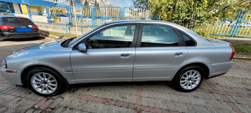Volvo S80 2.5T, снимка 3 - Автомобили и джипове - 52445037