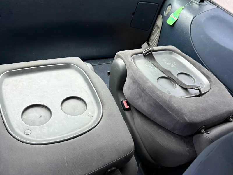 VW Sharan 2.0, снимка 9 - Автомобили и джипове - 52593472