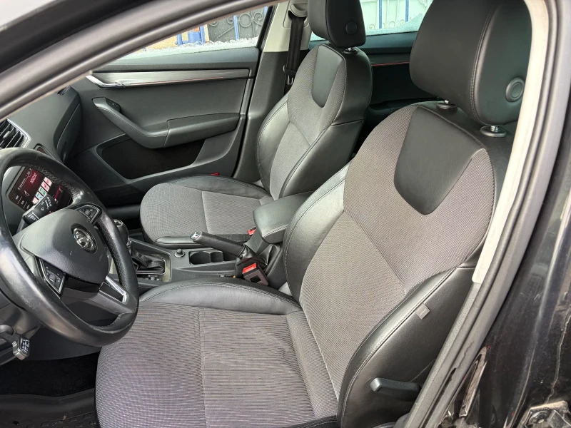 Skoda Octavia 1.5 G Tech Метан Автомат, снимка 6 - Автомобили и джипове - 53085811