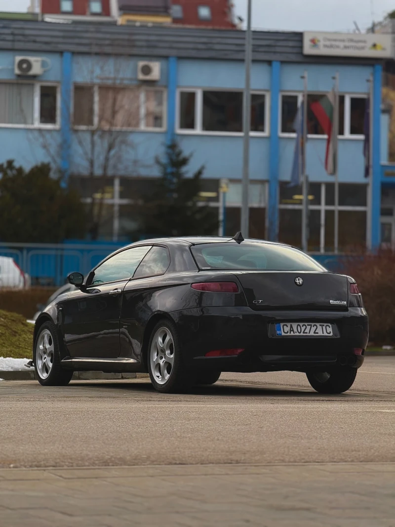 Alfa Romeo Gt 1.9 JTDm , снимка 2 - Автомобили и джипове - 53357700