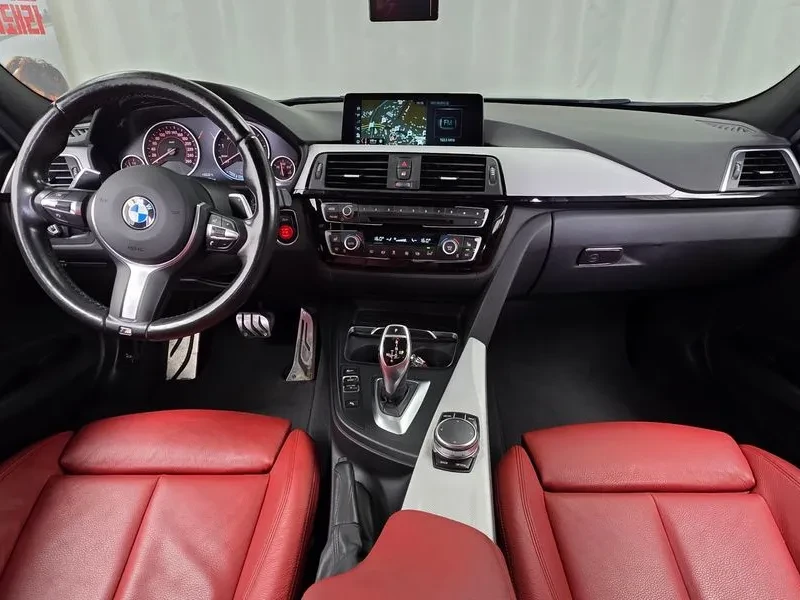 BMW 330 I M Sports, снимка 7 - Автомобили и джипове - 55803581