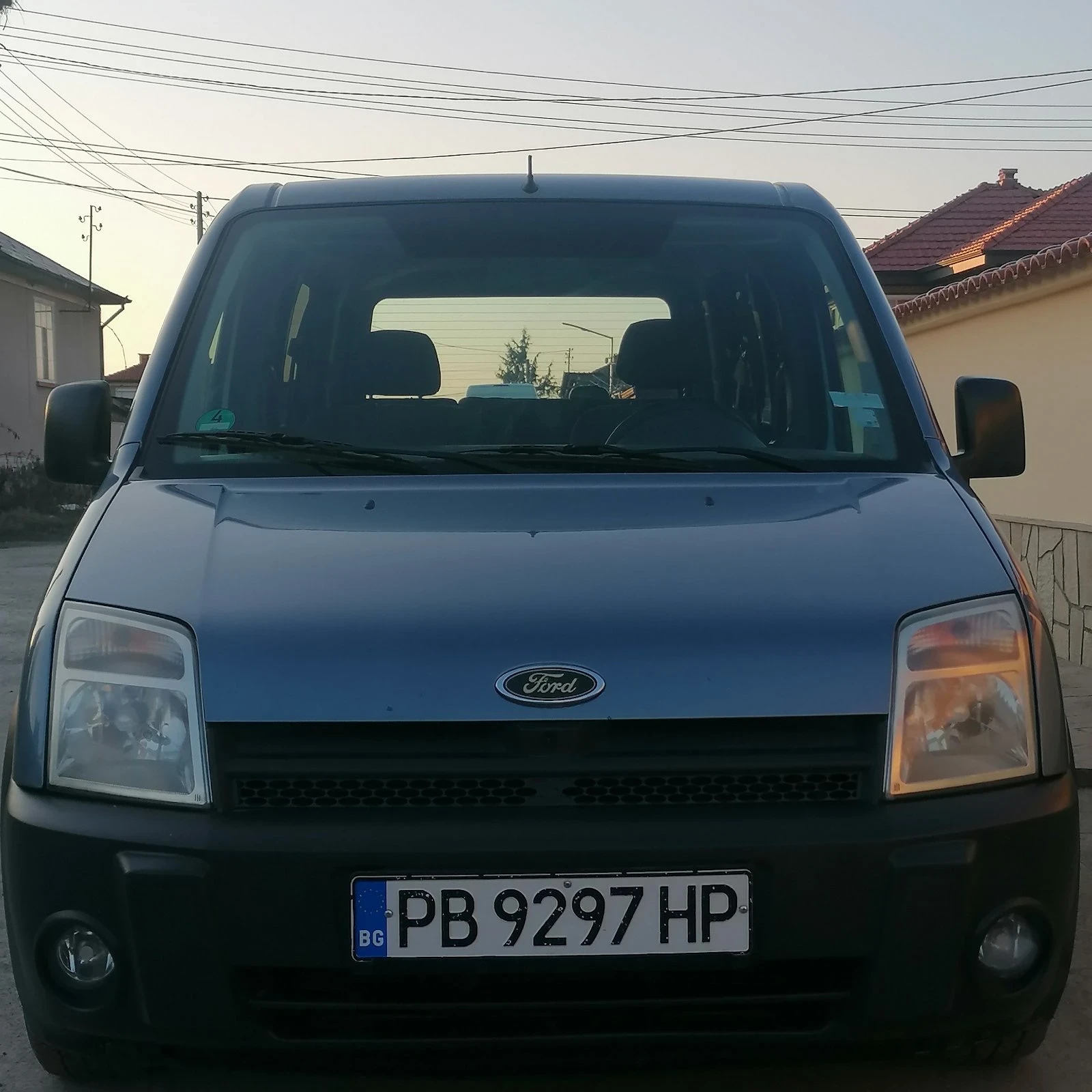Ford Tourneo Connect 1.8i 115 k.c, снимка 1
