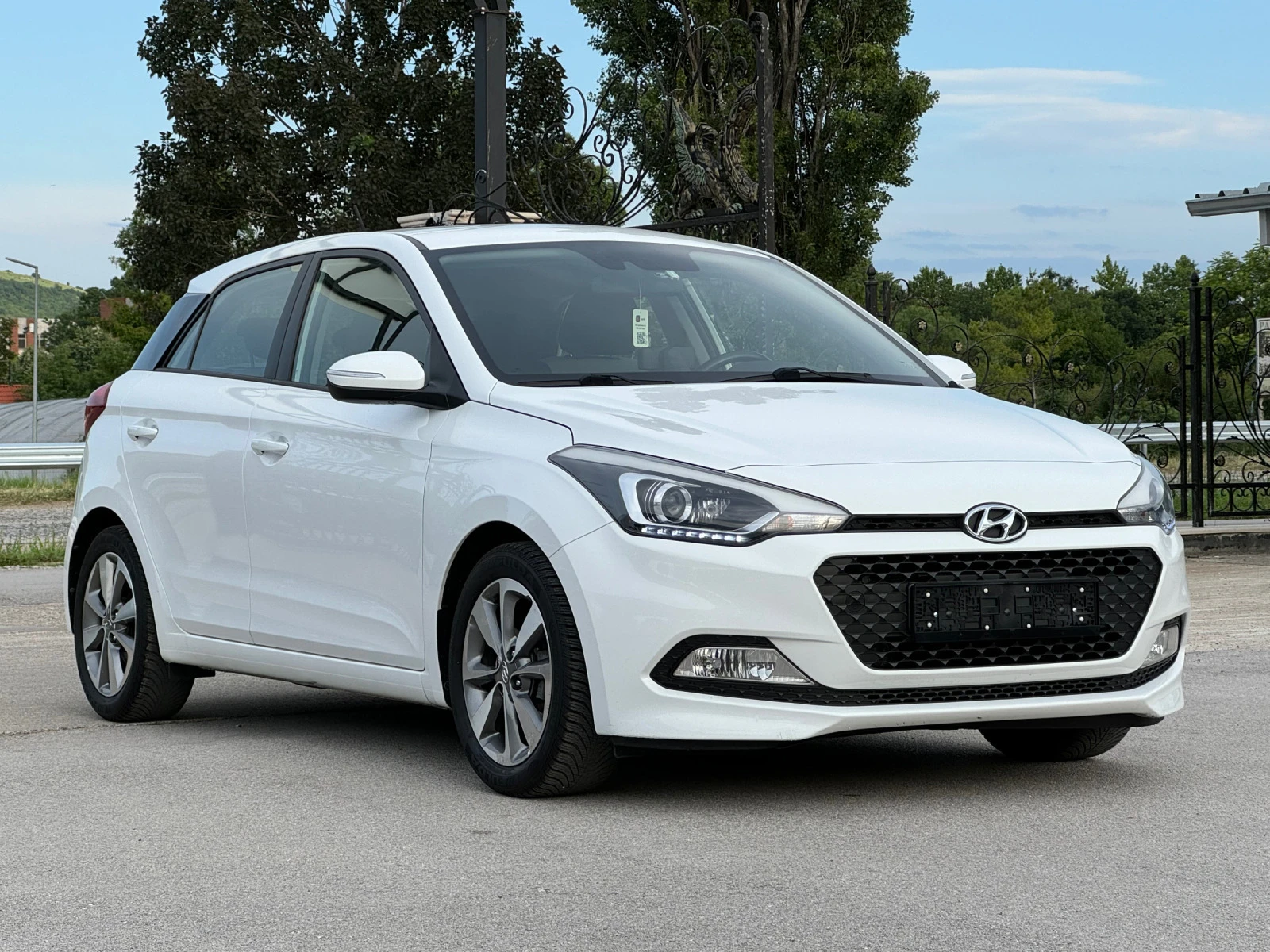 Hyundai I20 1.3i ГАЗ/ БЕНЗИН ИТАЛИЯ - изображение 5