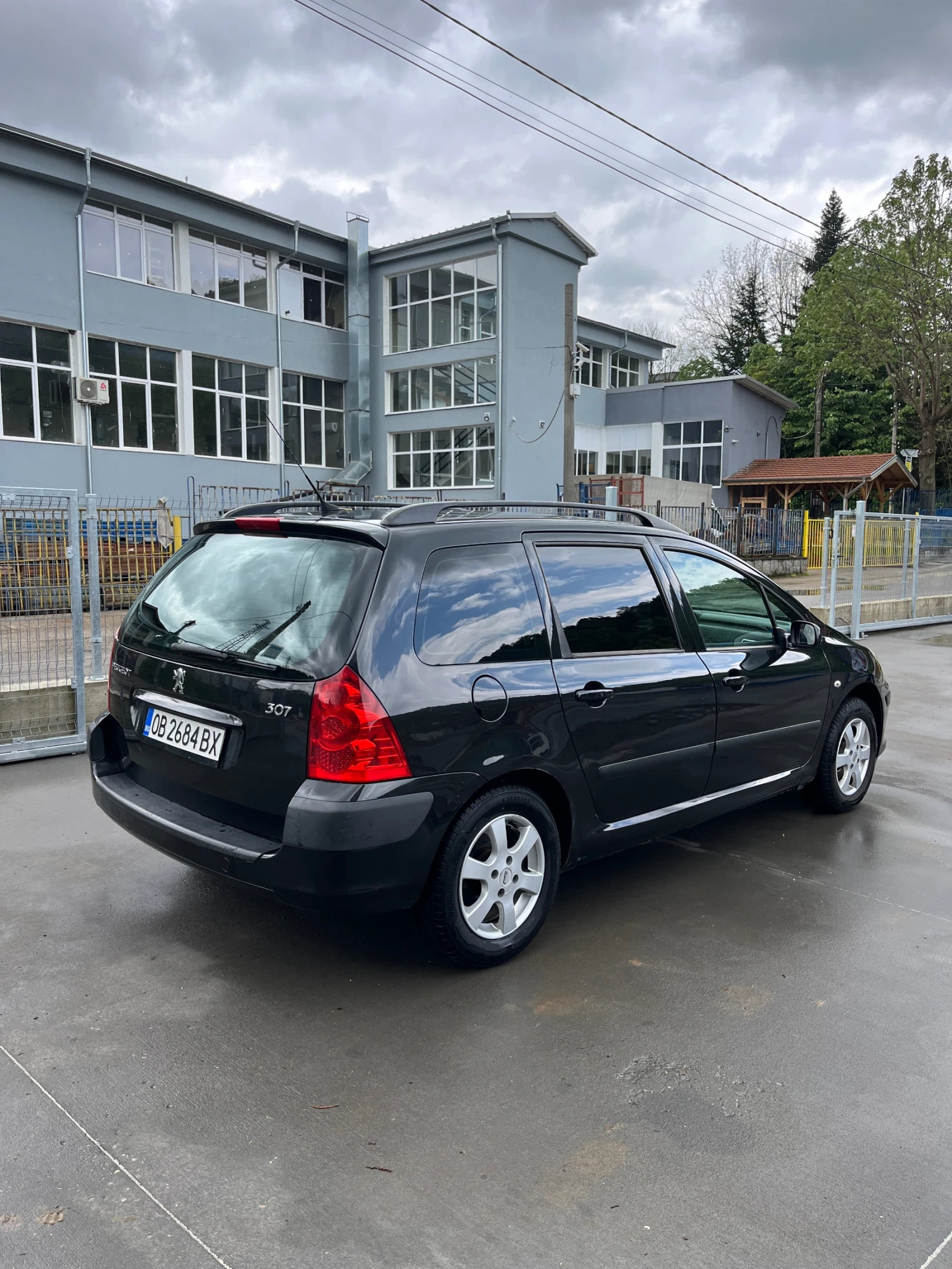 Peugeot 307 SW 1.4 - изображение 4