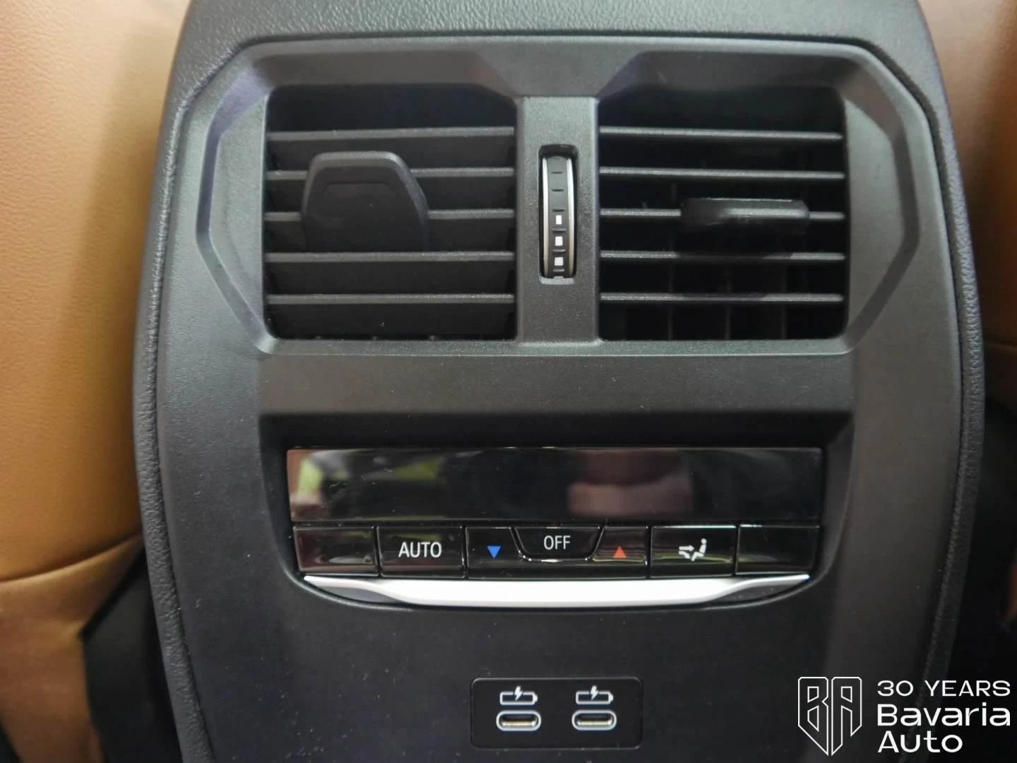 BMW 320 d xDrive Touring M Sport Paket Sportautomatic | Mobile.bg   13