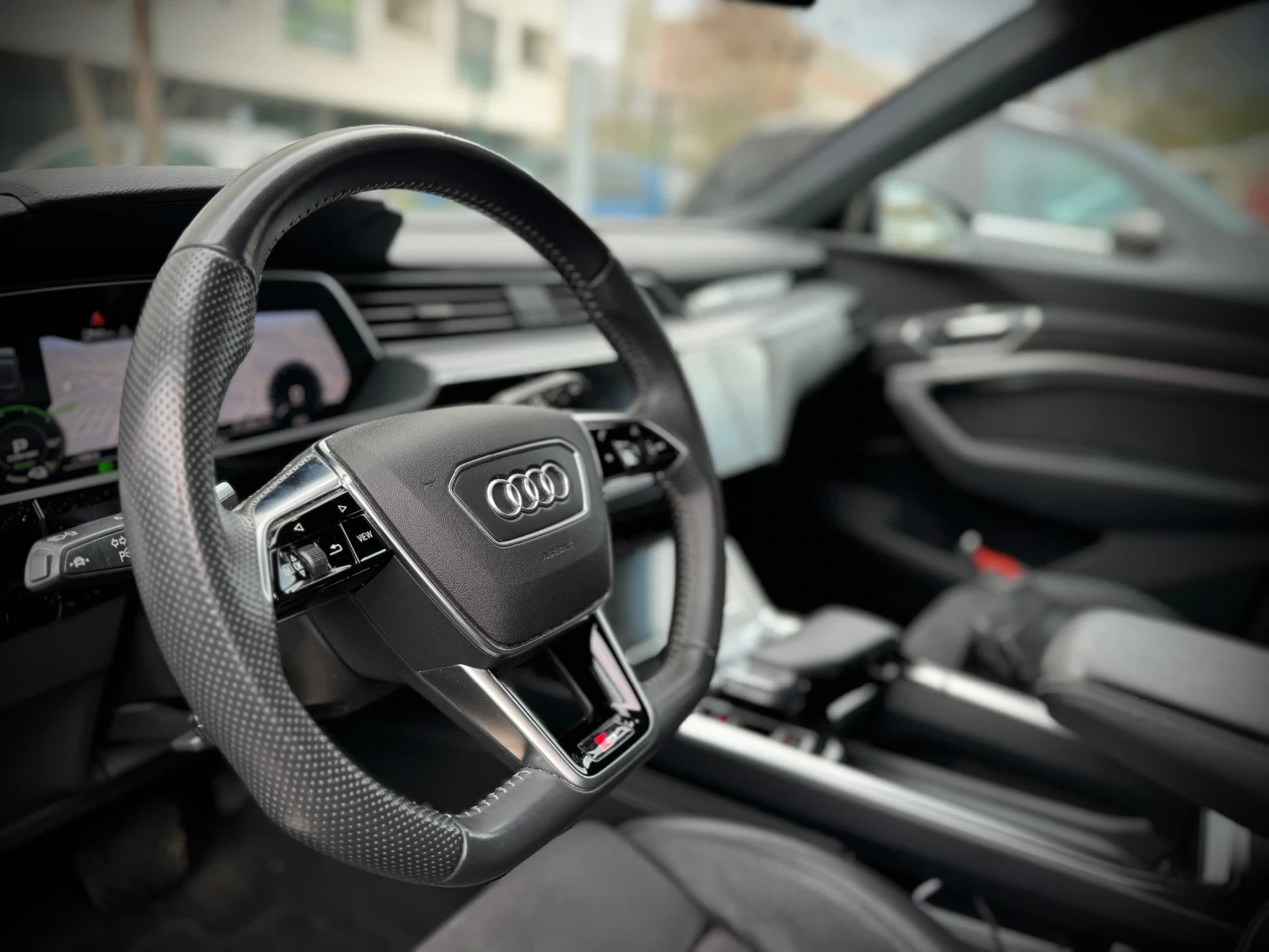 Audi E-Tron 55 Sline /95kw/ Black optick | Mobile.bg   10
