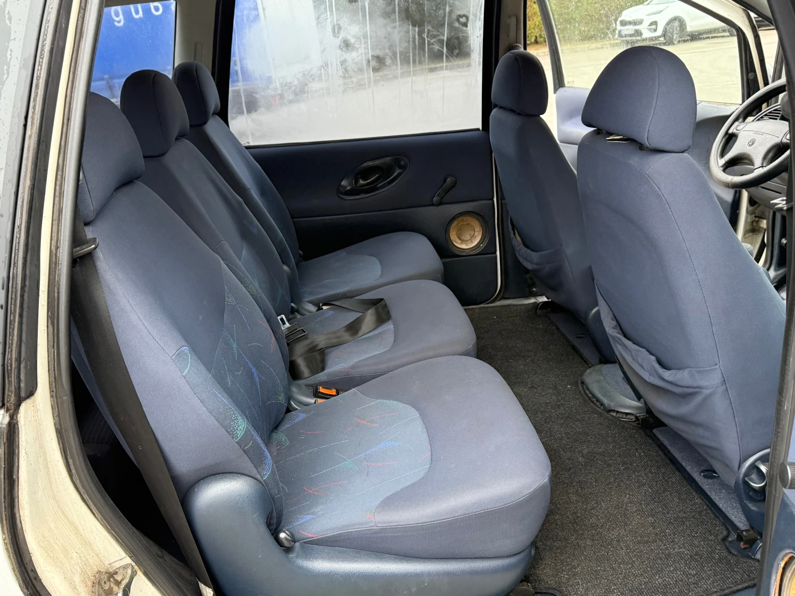 VW Sharan 2.0 - изображение 8