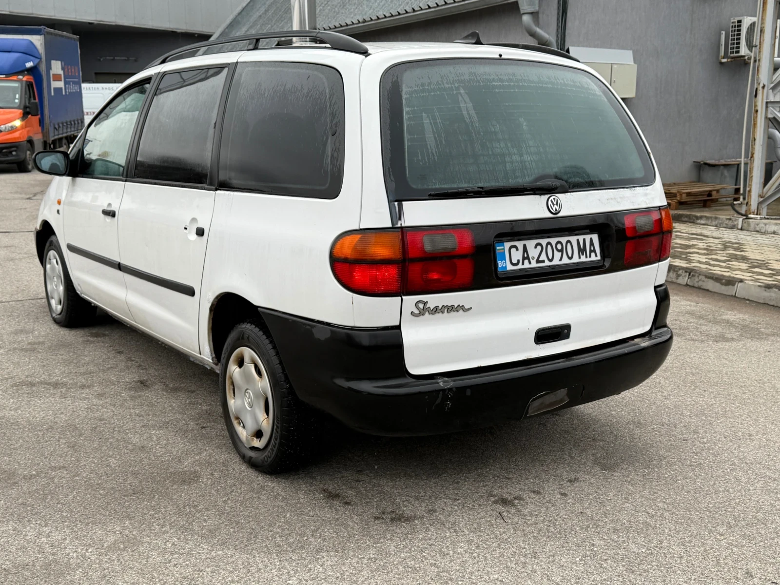 VW Sharan 2.0 - изображение 6