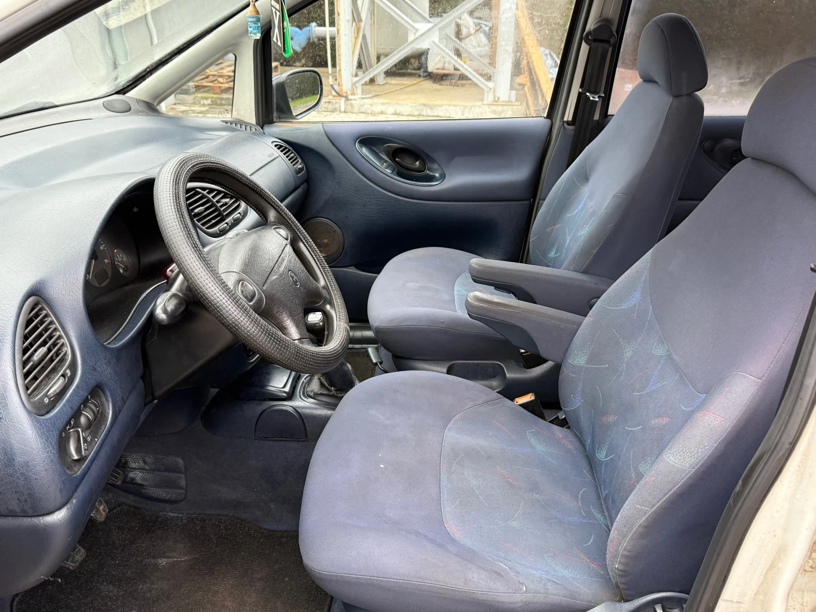 VW Sharan 2.0 - изображение 7