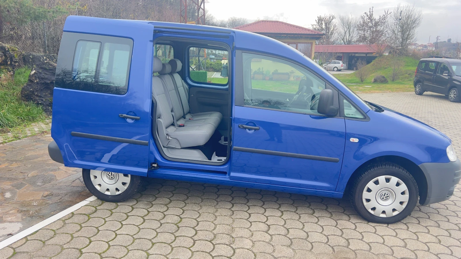 VW Caddy 1.9TDI 4x4 6скорости - изображение 5
