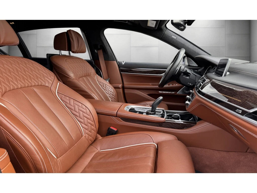 BMW 760 * Series M760Li xDrive * CARFAX * ���� �� �� | Mobile.bg � ����������� 14