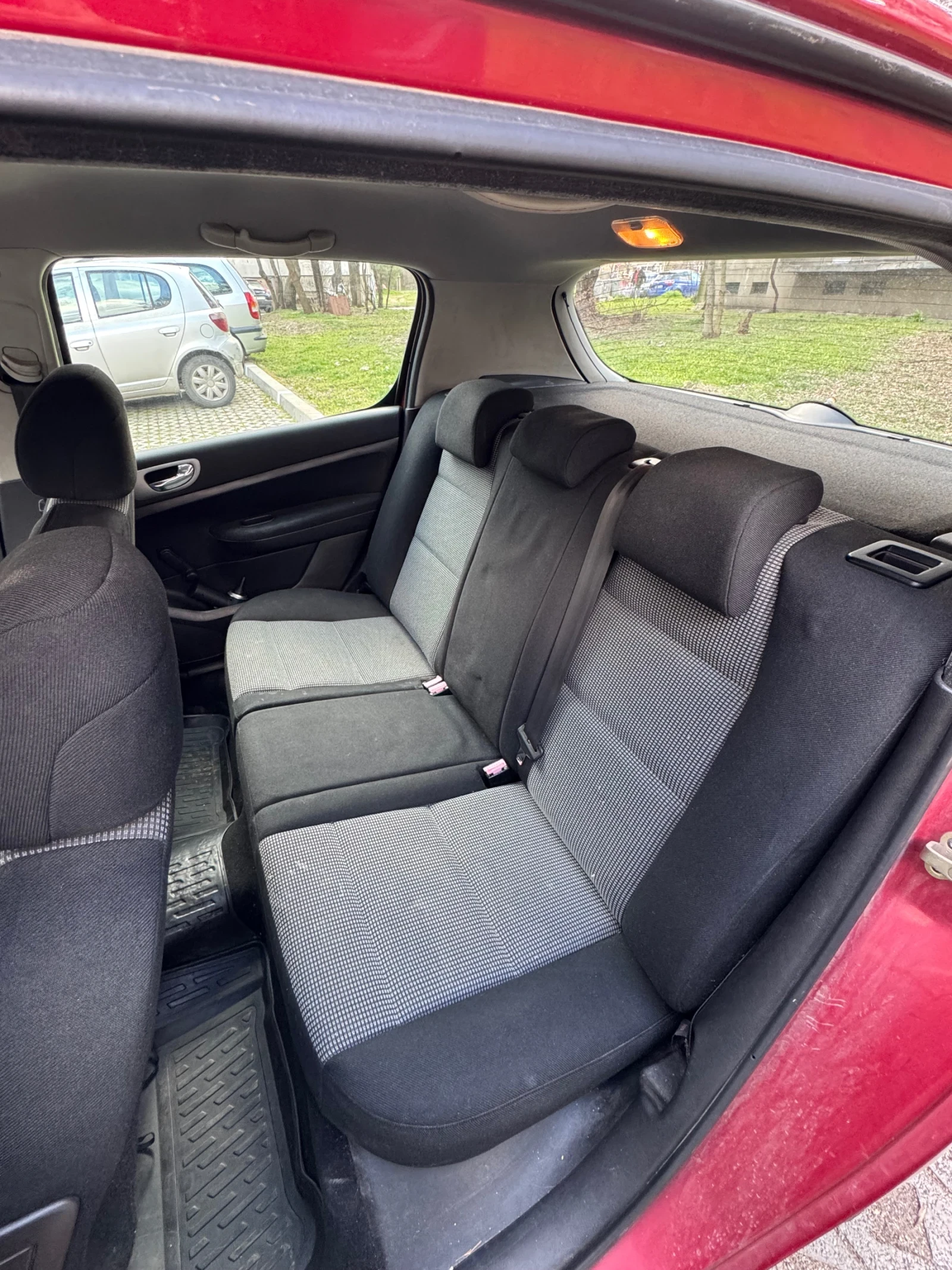 Peugeot 307, снимка 15 - Автомобили и джипове - 53975730