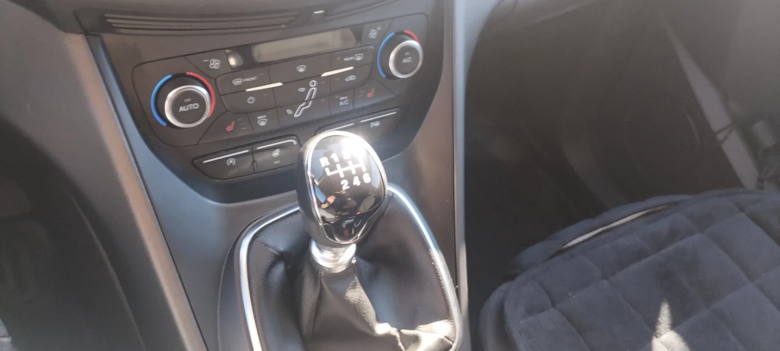 Ford Grand C-Max, снимка 15 - Автомобили и джипове - 54248025