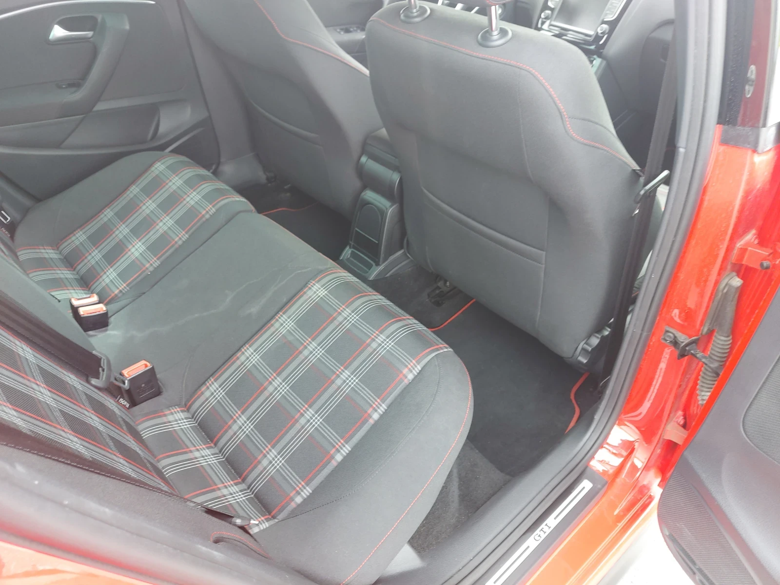 VW Polo GTI, снимка 14 - Автомобили и джипове - 54492469