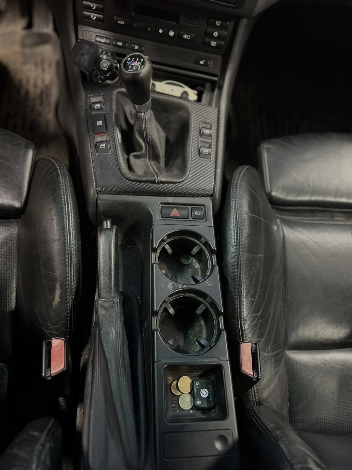 BMW 330 i, снимка 10 - Автомобили и джипове - 54555695