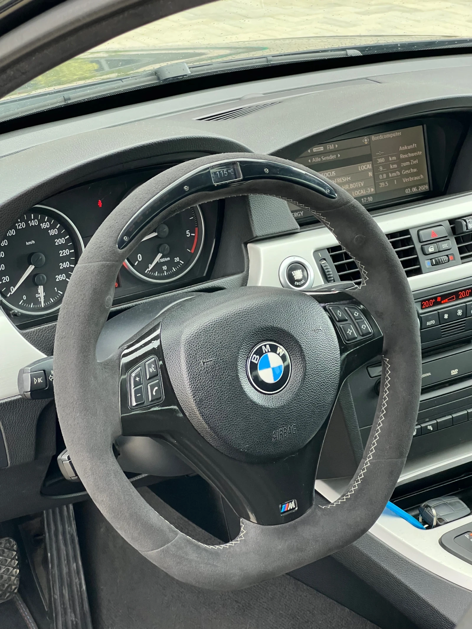 BMW 330 E90, снимка 12 - Автомобили и джипове - 54846664