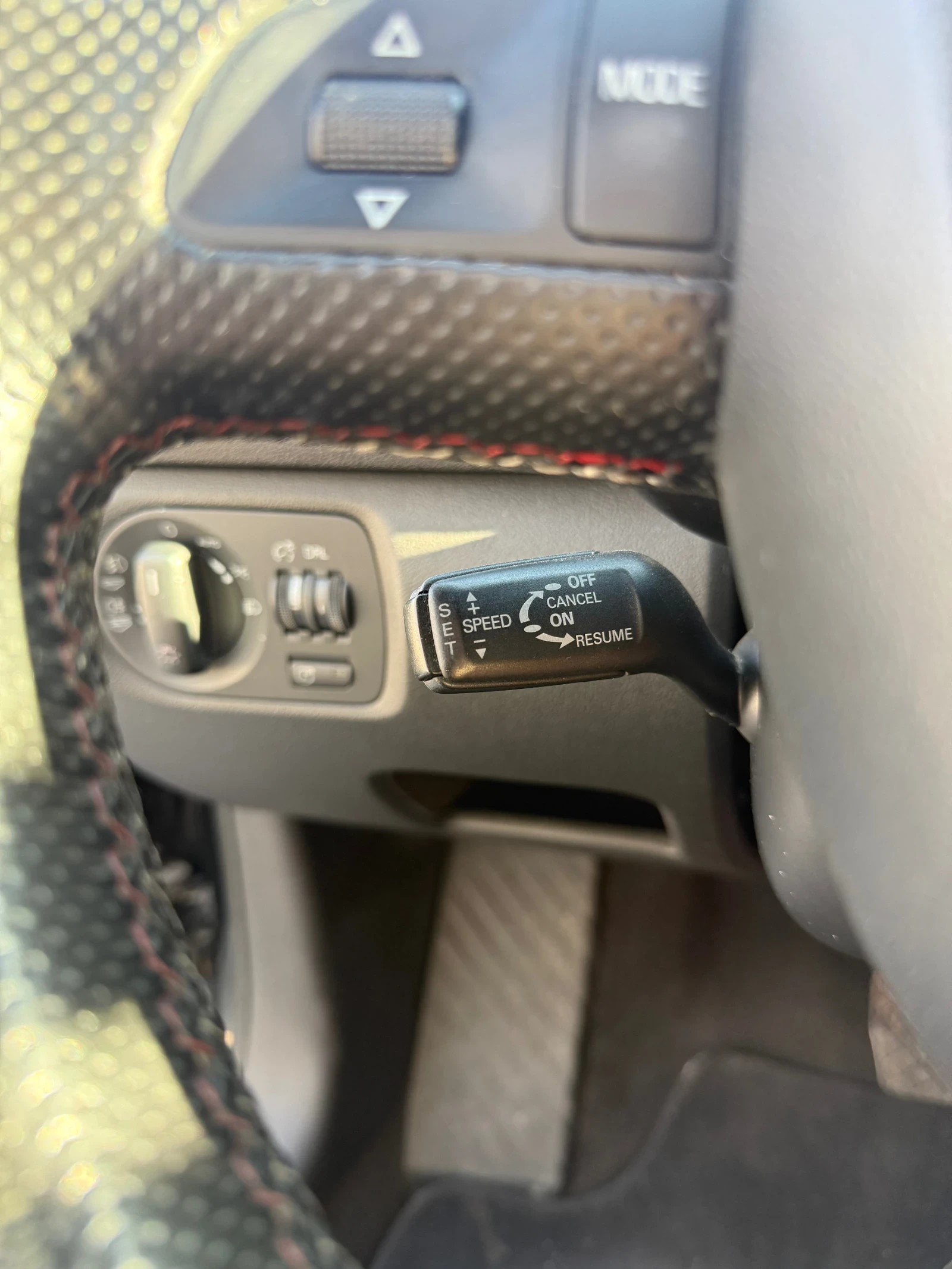 Audi A3 2.0 TDI 140кс auto/navi пълен Sline, снимка 14 - Автомобили и джипове - 55574400