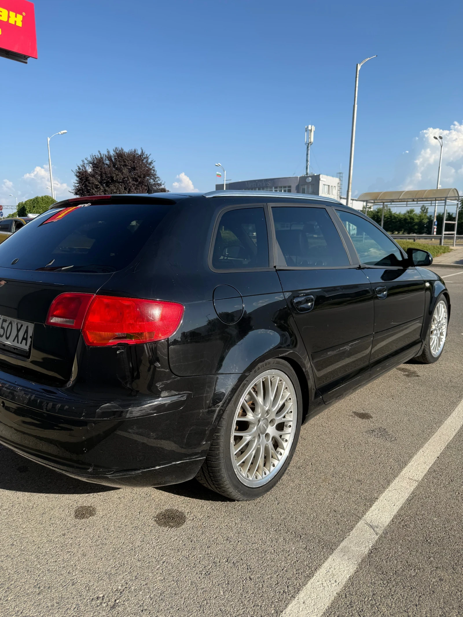 Audi A3 2.0 TDI 140кс auto/navi пълен Sline, снимка 4 - Автомобили и джипове - 55574400