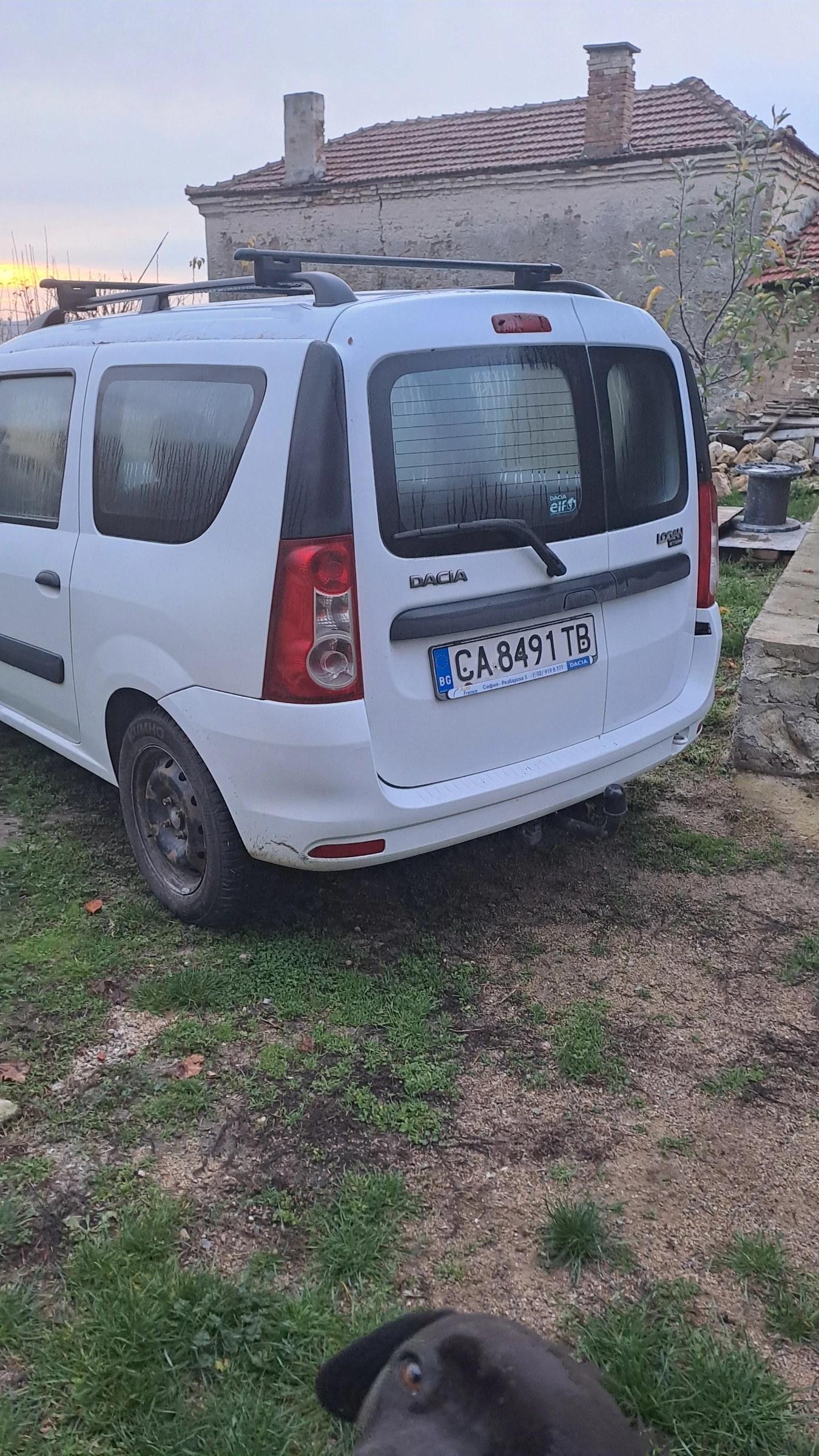 Dacia Logan, снимка 3 - Автомобили и джипове - 55588408