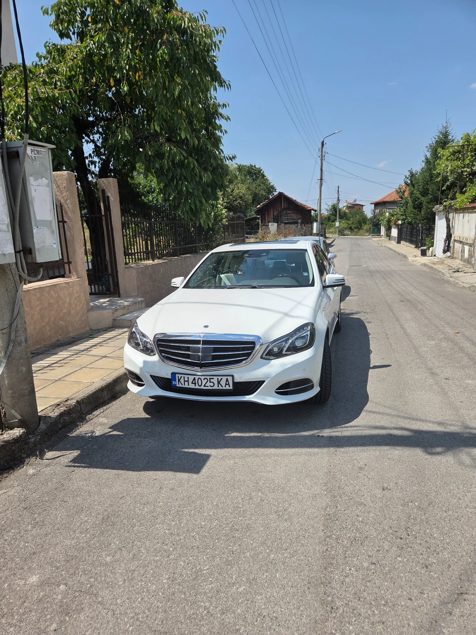 Mercedes-Benz E 300 231 к.с. 9G tronic, снимка 2 - Автомобили и джипове - 55603071