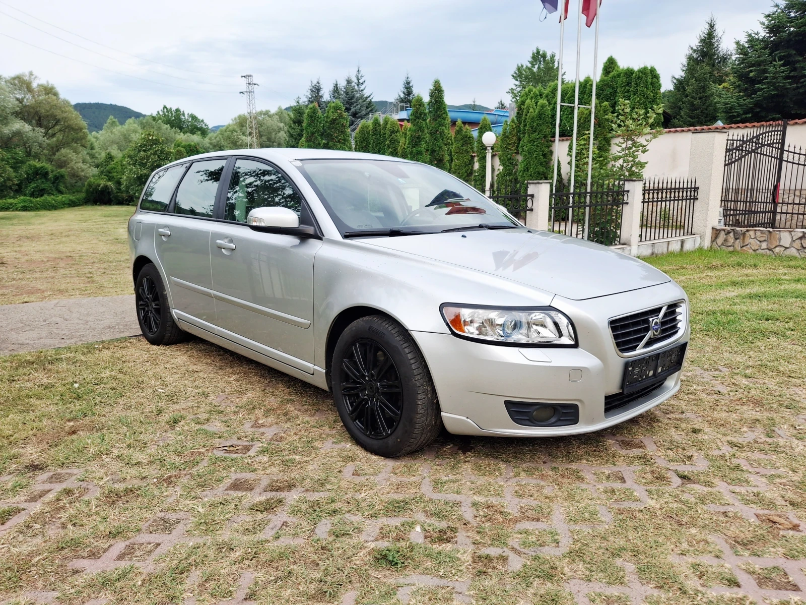Volvo V50 2.0hdi.avtomatik, снимка 5 - Автомобили и джипове - 56048785