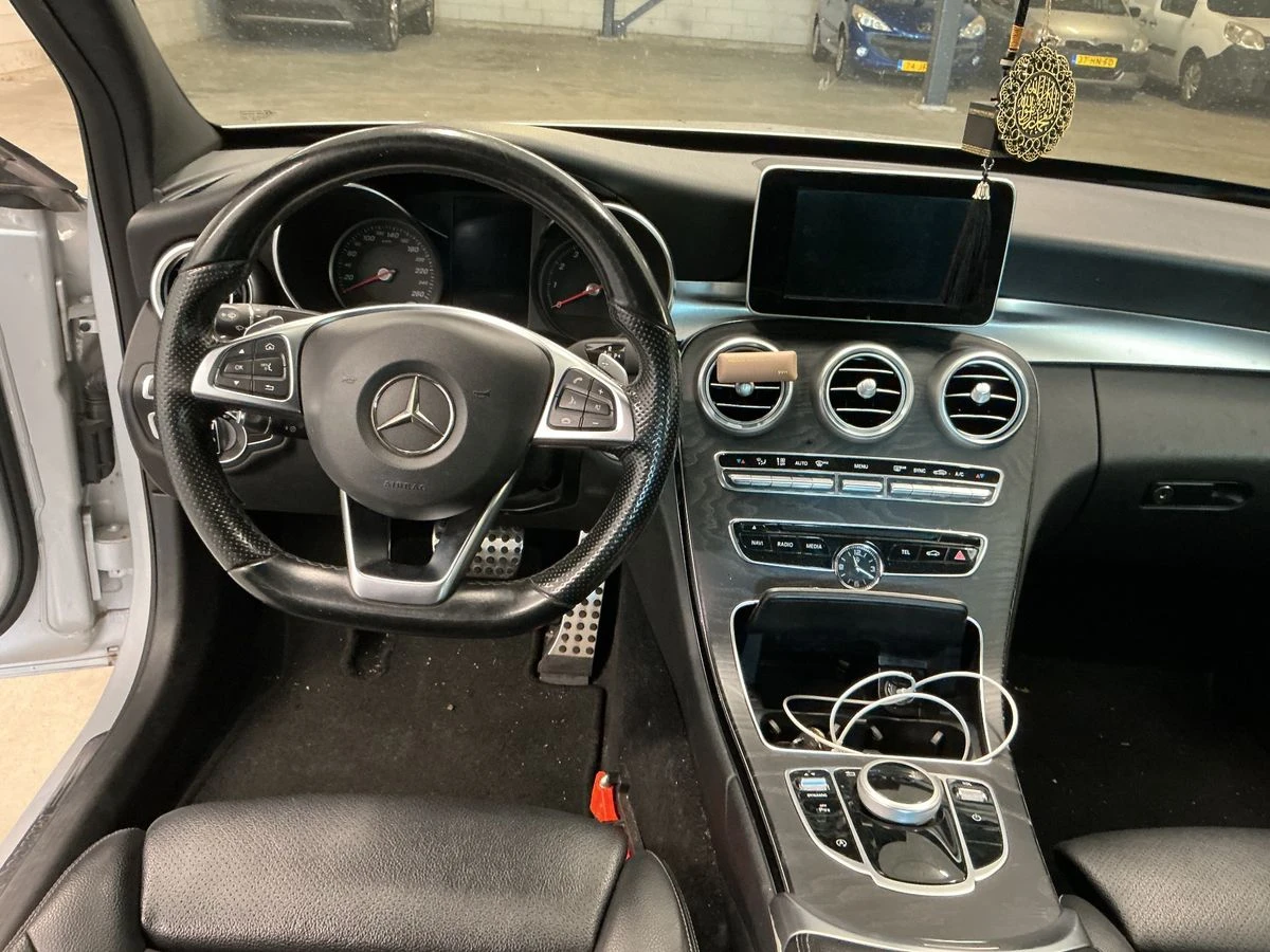Mercedes-Benz C 180 C 180 CGI AMG Line* ВНОС САМО СРЕЩУ 30%, снимка 7 - Автомобили и джипове - 56198399