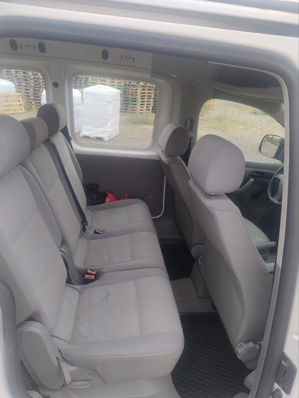 VW Caddy 6+ 1, снимка 11 - Автомобили и джипове - 56225038
