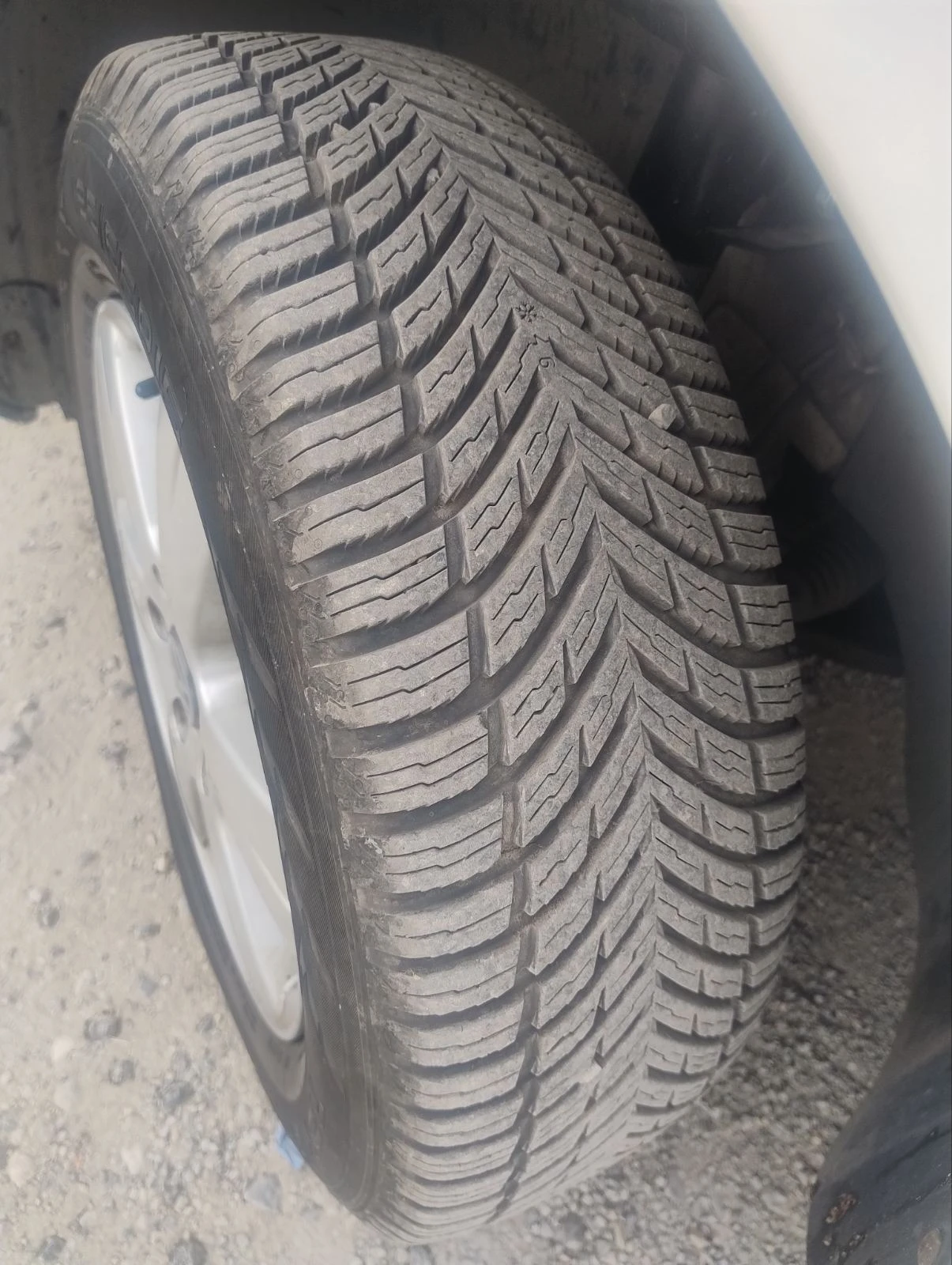 VW Caddy 6+ 1, снимка 16 - Автомобили и джипове - 56225038