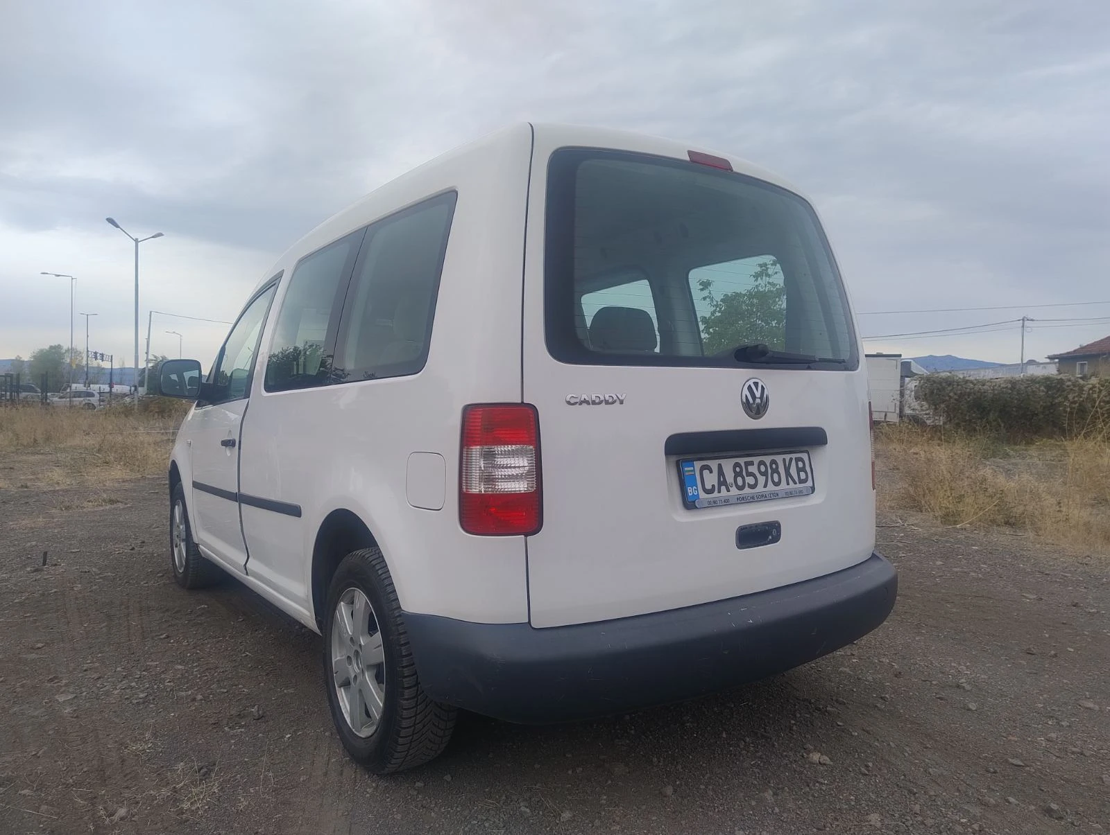 VW Caddy 6+ 1, снимка 4 - Автомобили и джипове - 56225038