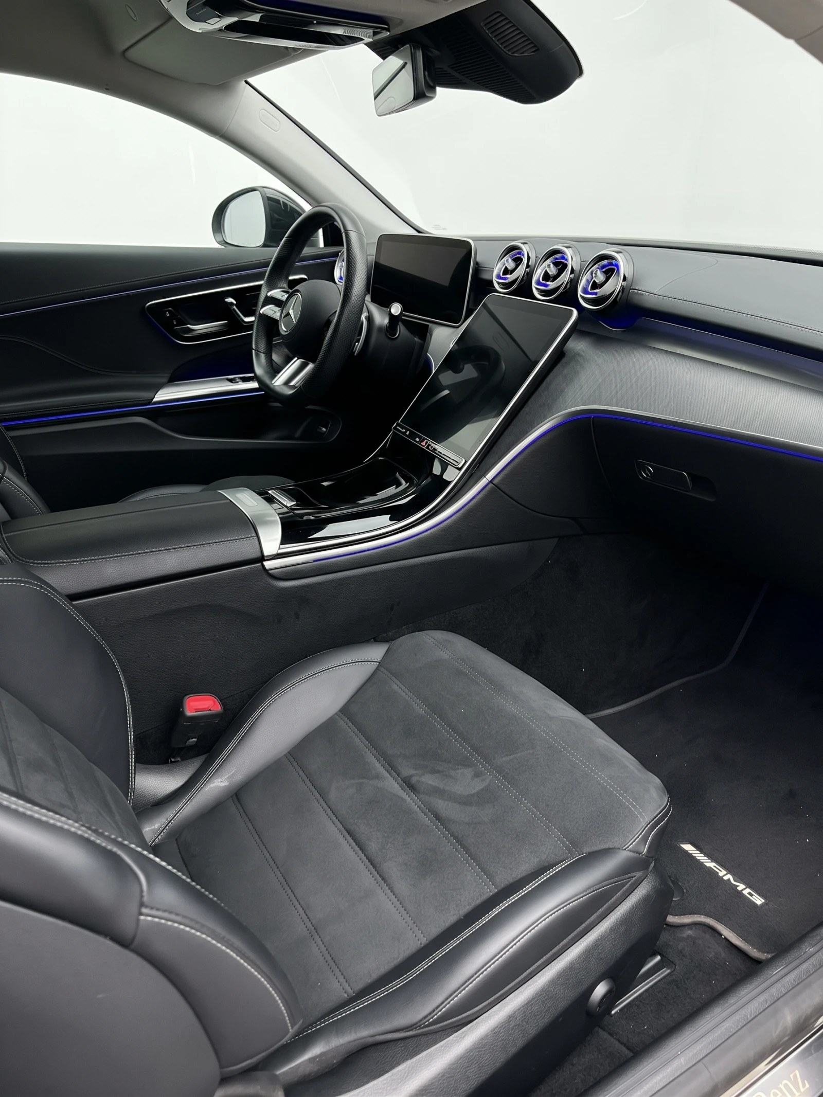 Mercedes-Benz CLE 200 4MATIC AMG MANUFAKTUR MAGNO Burmester KEYLESS-GO | Mobile.bg � ����������� 4